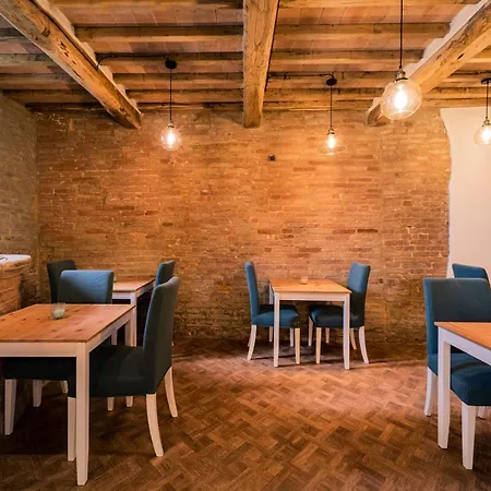 Il Giardino Di Pantaneto Residenza D'epoca Bed & Breakfast